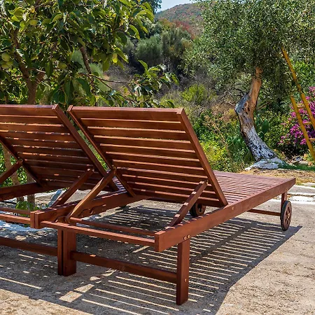 Grandma's House Mani *