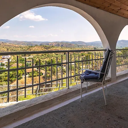 Дом отдыха Grandma's House Mani *