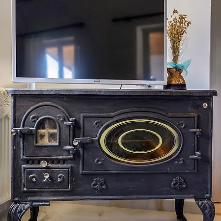 Grandma's House Mani Дом отдыха Platanos (Laconia)