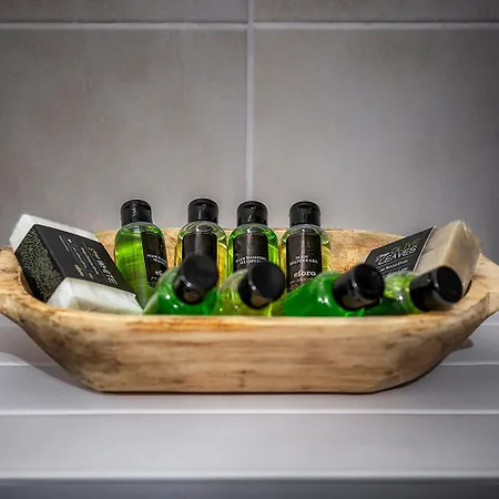 Grandma's House Mani