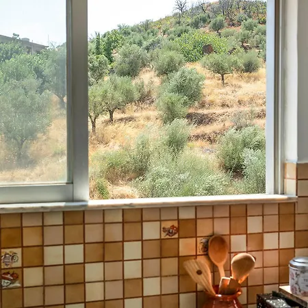 Holiday home Grandma's House Mani Monachi Sikia