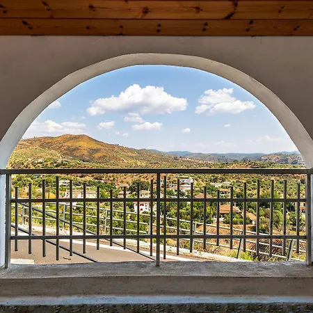 Hébergement de vacances Grandma's House Mani *