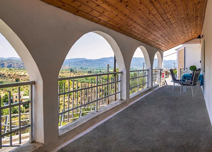 Grandma's House Mani Hébergement de vacances Platanos (Laconia)