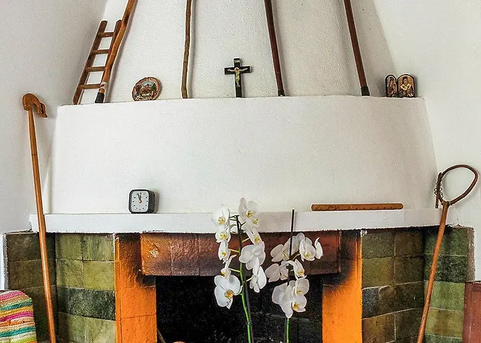 Grandma's House Mani בית נופש