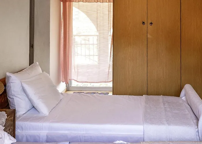 Grandma's House Mani Hébergement de vacances Platanos (Laconia)